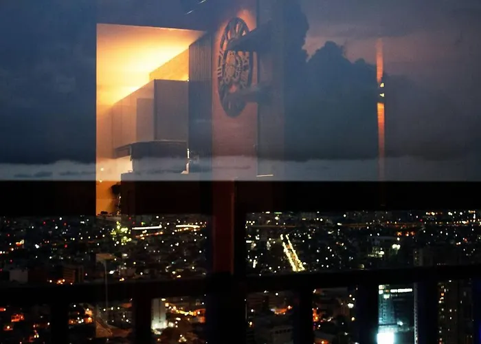 Modern With Stunning Views At A Prime Location - Air *